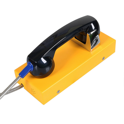 İyi bir fiyat. Hastane Hapishanesi Havaalanı ATM için SIP GSM Anti Vandal Telefon DC12V IP55 çevrimiçi